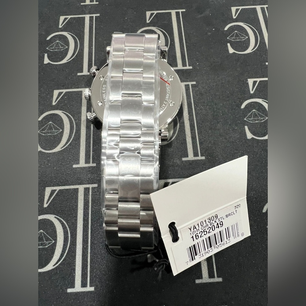NIB Black G Chrono Gucci Watch - Picture 7 of 7